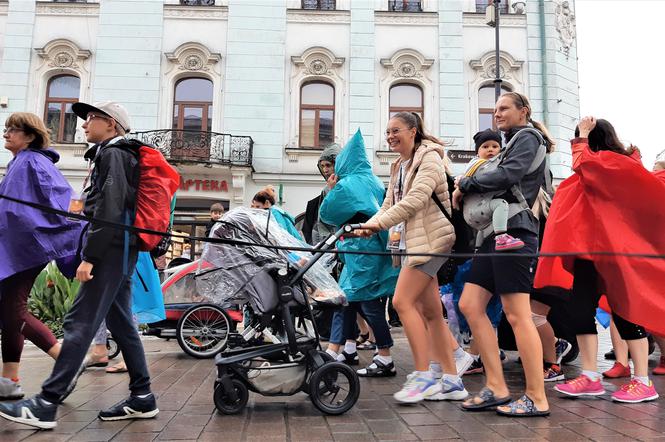 Pokonają 200 kilometrów! Ta pielgrzymka jest inna niż wszystkie!