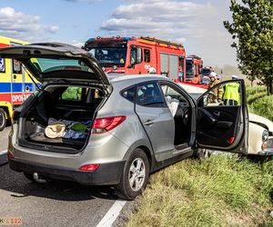 Wypadek śmiertelny pod Kluczborkiem. Zginęli kierowca i pasażer zabytkowej syreny