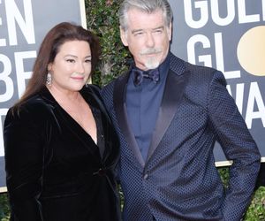 Pierce Brosnan i Keely Shaye Smith 