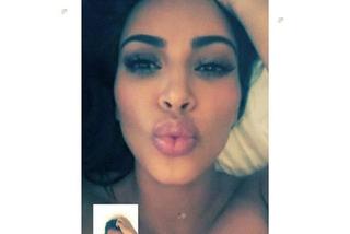 Kim Kardashian nago w łóżku