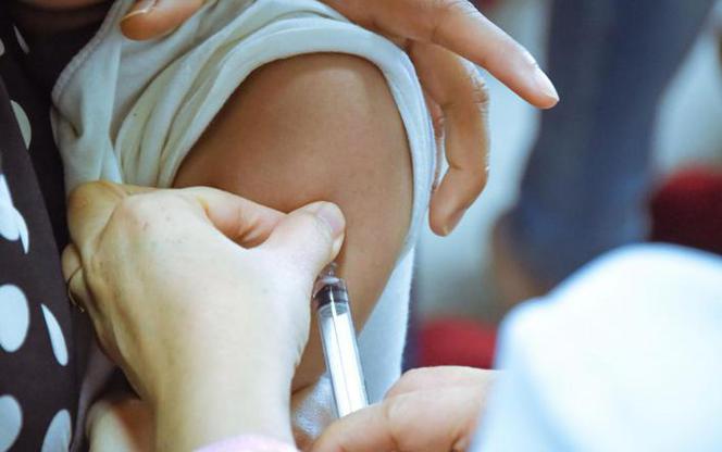 Bezpłatne szczepionki na grypę w Radomiu. Kto może skorzystać? 