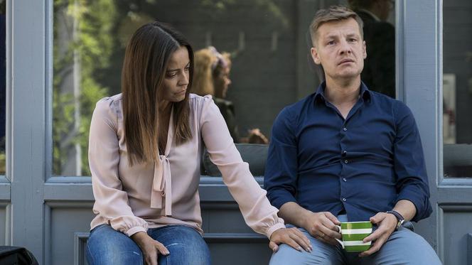 Alkoholizm w serialach. M jak miłość - Paweł (Rafał Mroczek), Magda (Anna Mucha)
