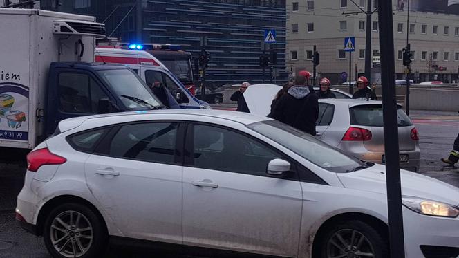 3 Wypadek na skrzyżowaniu Piłsudskiego z Sienkiewicza