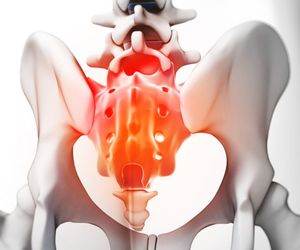 Ból kości ogonowej – przyczyny. Co powoduje ból kości ogonowej?