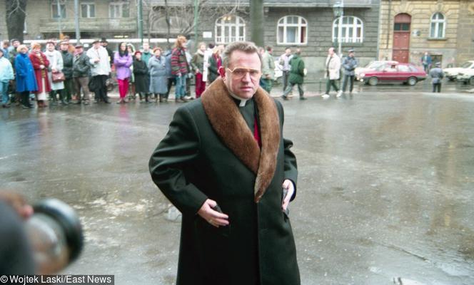 Uciekaliśmy przed Jankowskim do piwnicy