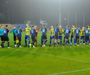 Elana Toruń - Zawisza Bydgoszcz 1:1, zdjęcia kibiców, opraw i piłkarzy ze Stadionu Miejskiego im. Grzegorza Duneckiego