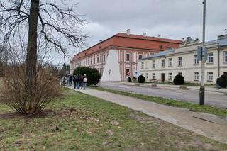 Przeprowadzka I Liceum Ogólnokształcącego im. Jana Zamoyskiego w Zamościu