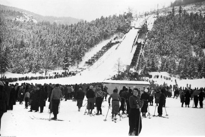 Mija 100 lat od otwarcia Wielkiej Krokwi. Jak powstawał legendarny obiekt? 