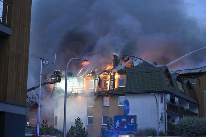 Aktor znany z „Korony Królów” ucierpiał w pożarze bloku w Ząbkach. „Nie wiemy co będzie dalej”