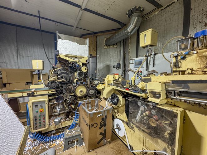 Nielegalna fabryka papierosów zlikwidowana! Milion papierosów w kartonach po pizzy