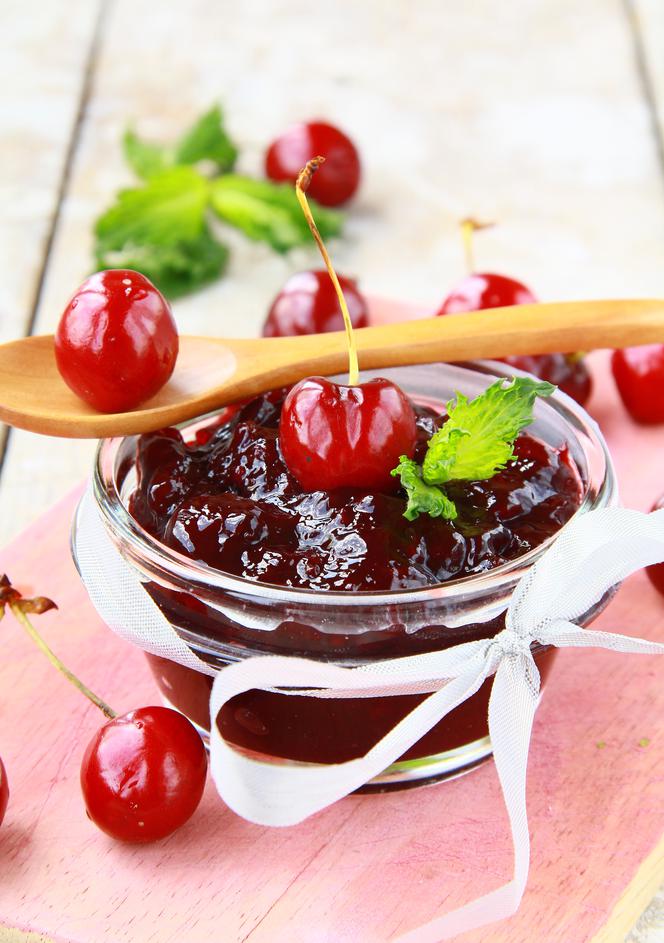 Klasyczny dżem z wiśni: przepis