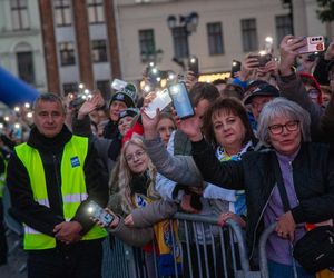 Mistrzowska feta Apatora na Rynku Staromiejskim w Toruniu