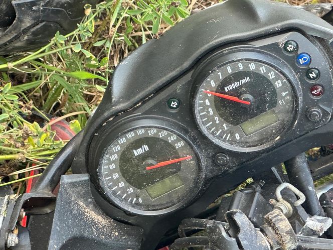 Śmiertelny wypadek w Warszawie. Nie żyje motocyklista. Licznik zatrzymał się na 260 km/h