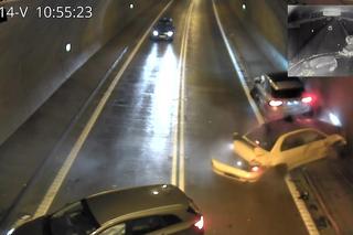 Wypadek w tunelu w Lalikach. Rozpędzone mitsubishi staranowało mercedesa. 5 osób w szpitalu 