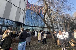 Ewakuacja w Centrum Handlowym Młociny. Na miejscu pracują służby