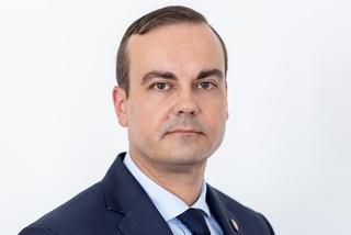 Krajowa Administracja Skarbowa ma nowego szefa. Kim jest Bartosz Zbaraszczuk?