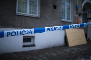 25-latek znaleziony martwy pod pałacem w Borowicach! Prokuratura zleciła sekcję zwłok