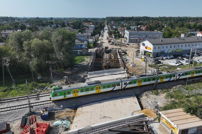 Mazowsze: Tunel pod torami połączył Teresin z Paprotnią