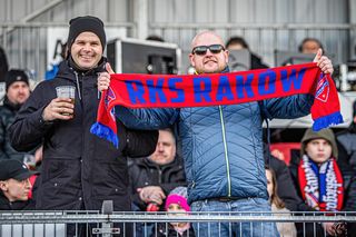 Raków Częstochowa podjął Legie Warszawa. Medaliki znów triumfują