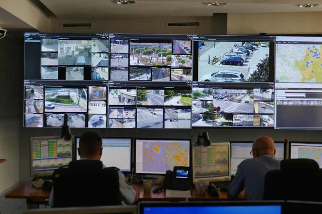 W Katowicach będzie więcej kamer miejskiego monitoringu. Zostaną zamontowane głównie w okolicach nowych centrów przesiadkowych