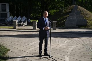 Donald Tusk stanowczo: Musimy stać za polskimi żołnierzami