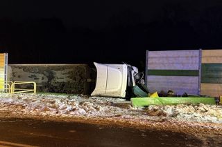 Miał 2,5 promila i kierował ciężarówką! Ciężki pojazd wbił się w bariery pod Serockiem