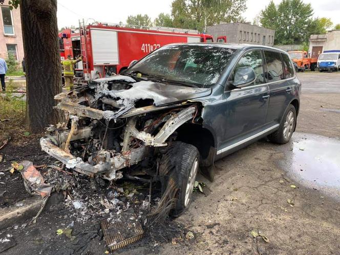 Sosnowiec: W pożarze wysypiska spłonął warsztat pana Kamila. Została ruina! 