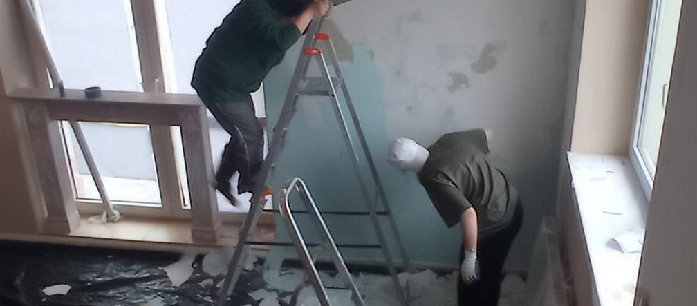 Kobiety z Ukrainy remontują