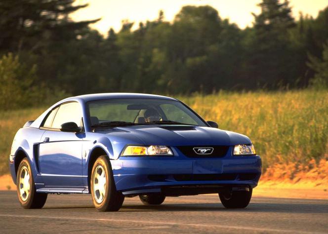 Ford Mustang 1999