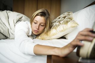 Czujesz się zmęczony po przebudzeniu? Możesz mieć chorą wątrobę