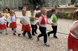 Szczecin. Polonez przedszkolaków