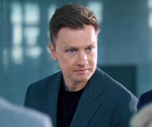 Przyjaciółki, odc. 298. Inga (Małgorzata Socha), Borys (Piotr Stramowski), Oskar Madeja (Jakub Wesołowski)