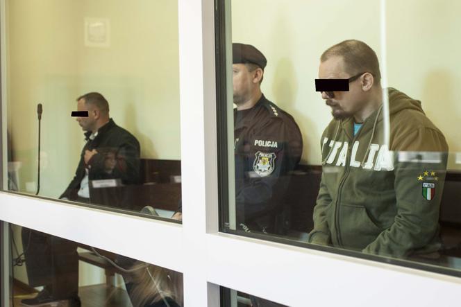 To za nich siedział Komenda?