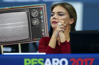 Rozpustna kochanka Putina ostro w telewizji. Media są jak Kałasznikow. Podobno jest demonem seksu