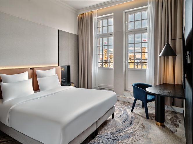 Movenpick Grand Hotel