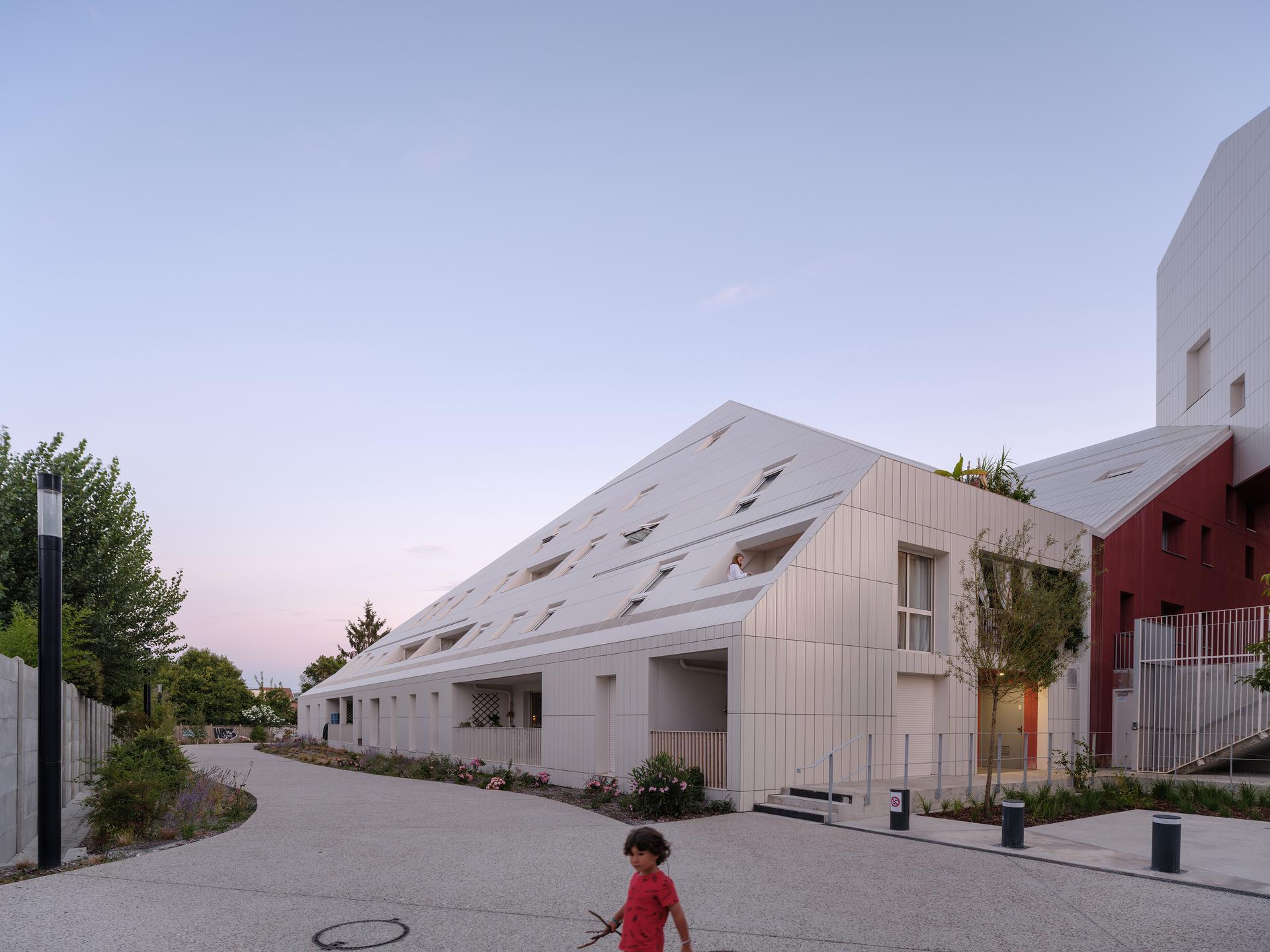 Apartamentowiec Ilot Queyries w Bordeaux_MVRDV_35