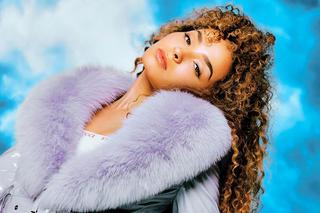 HITY LATA 2020: Ella Eyre zaprasza do tańca śpiewając o złamanym sercu!