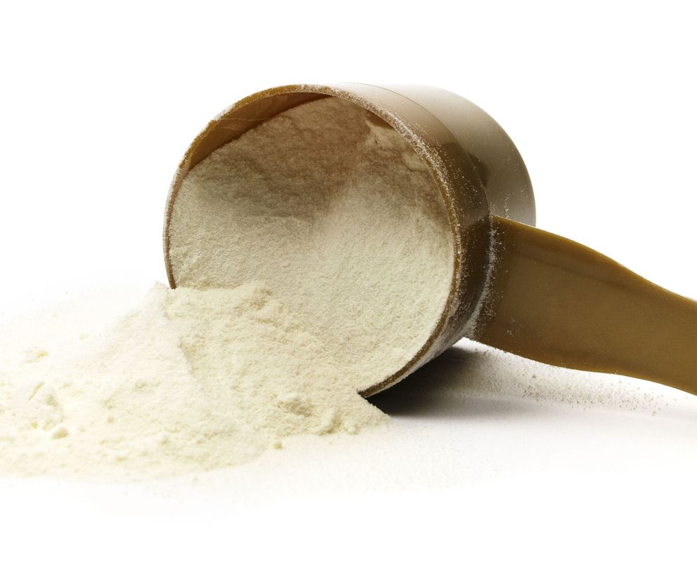 Mika jest pięknym, błyszczącym minerałem, który w celach kosmetycznych zostaje zmielony na pył.