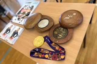 Lekcja WF z mistrzynią olimpijską w Zespole Szkół Technicznych w Koninie
