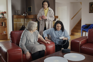 M jak miłość, odcinek 1724: Marysia (Małgorzata Pieńkowska), Jadwiga (Mirosława Maludzińska), Maja (Ewa Tucholska)