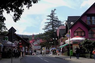   Najdroższe miejscowości turystyczne w Polsce 2024. Tu za nowe mieszkanie zapłacisz najwięcej