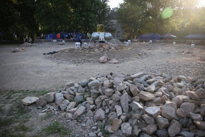 10. edycja zawodów łazików marsjańskich European Rover Challenge na terenie Akademii Górniczo-Hutniczej w Krakowie