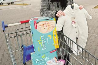 Jesika miała 13 lat, gdy urodziła dziecko. Po 8 latach wychodzi na prostą