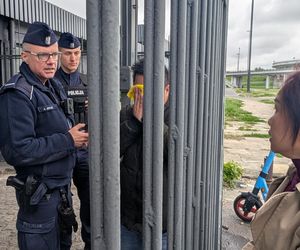 Hala na Modlińskiej zamknięta dla kupców. To koniec bazaru 