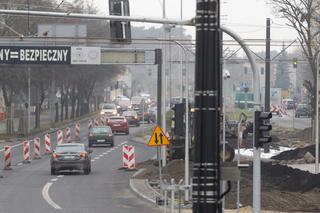 Trwają prace na placu Niepodległości w Toruniu. Wiemy, kiedy się zakończą