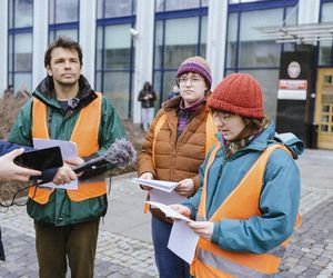 Kilkudziesięciu aktywistów stanie przed sądem. Ostatnie Pokolenie szykuje się na procesy za blokady warszawskich ulic