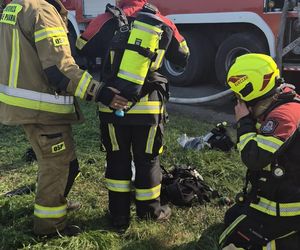 Pożar hal produkyjnych w Siarzewie