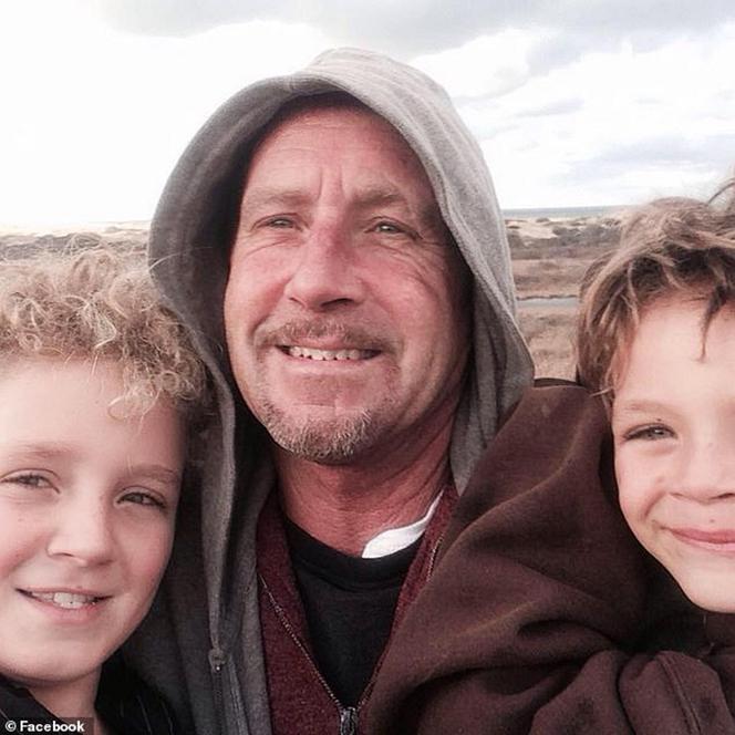 Wieloryb połknął człowieka! Mężczyzna przeżył