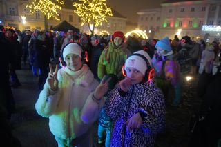 Silent disco i diabelski młyn w Rynku w Kielcach