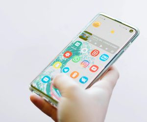 Skarbówka dla firm w telefonie